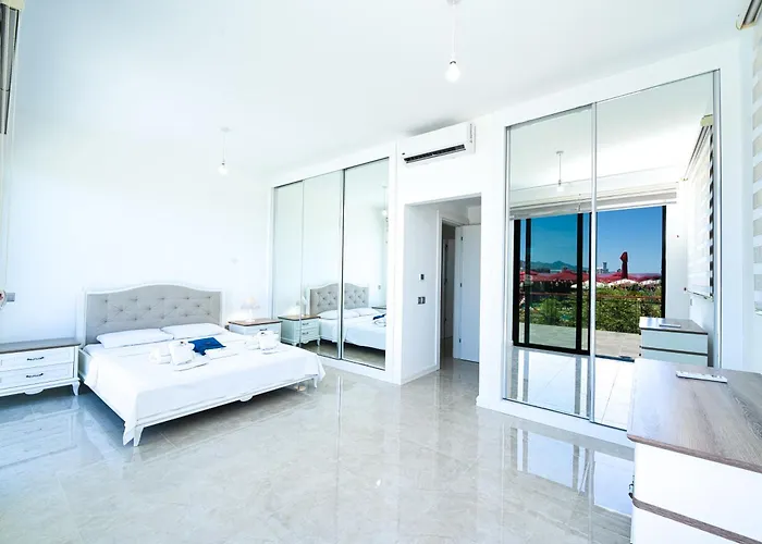 Hotel Maldives Homes 3*