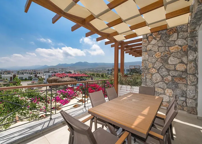 Hotel Maldives Homes 3*