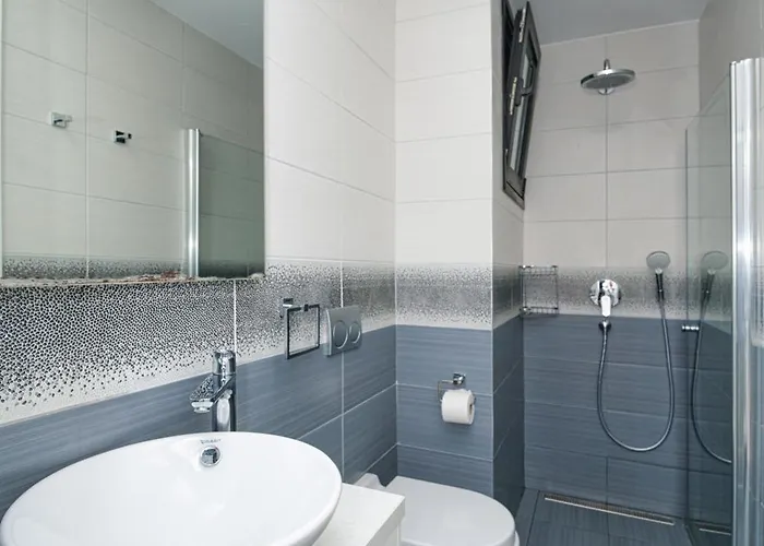 Maldives Homes Ξενοδοχείο 3*